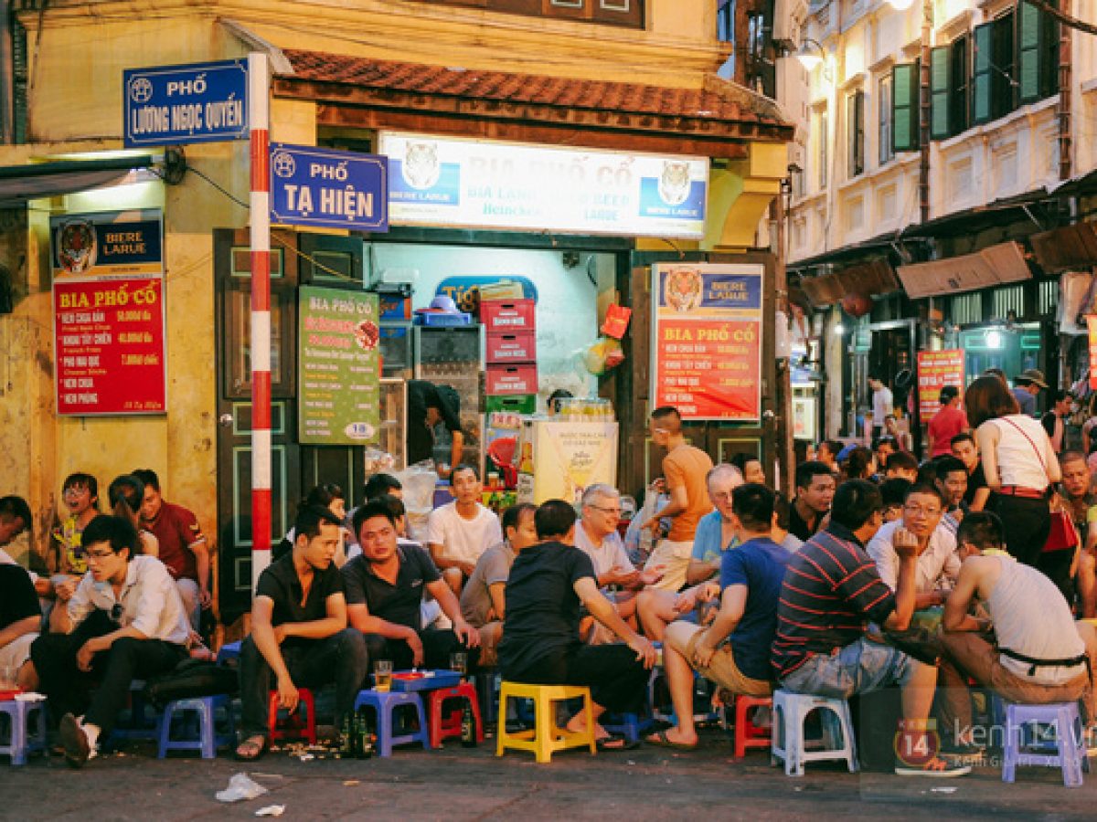 Ta hien street hanoi