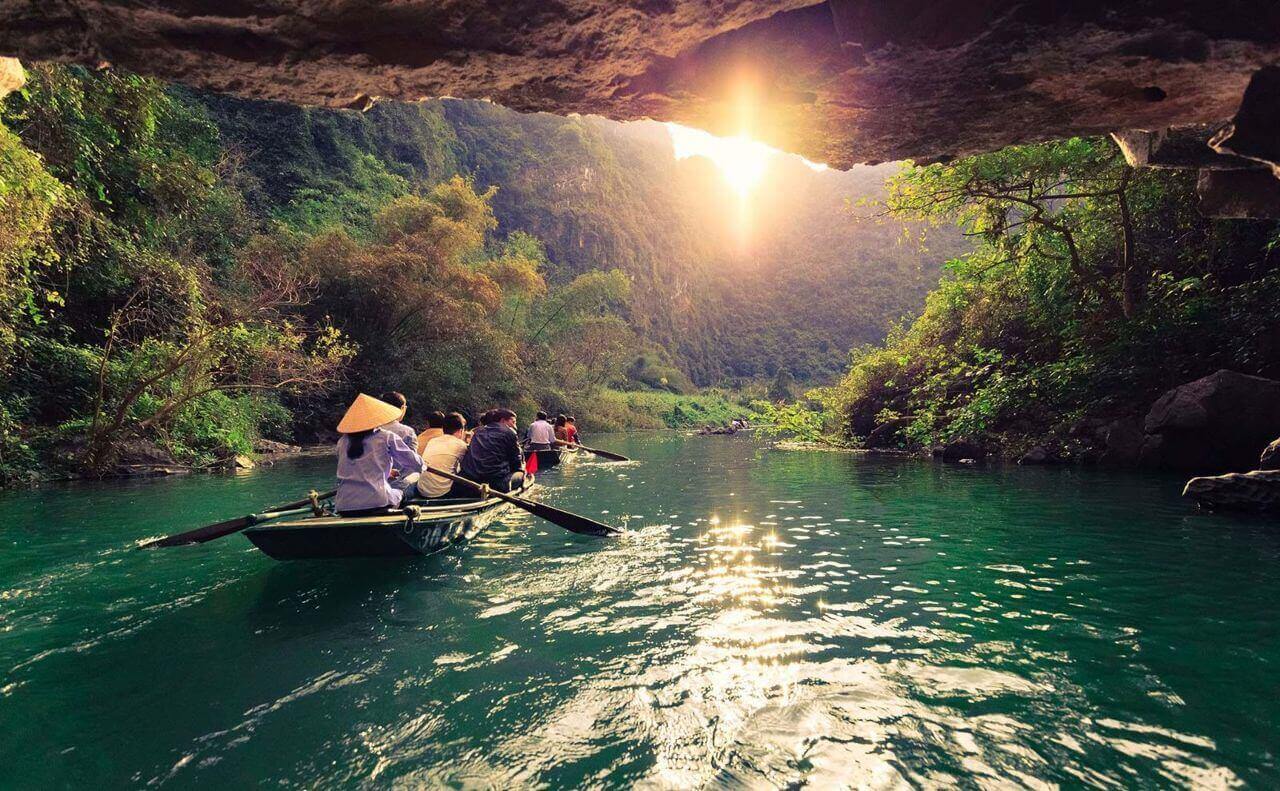 ninh binh tourist places