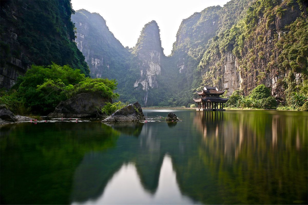 ninh binh tourist places