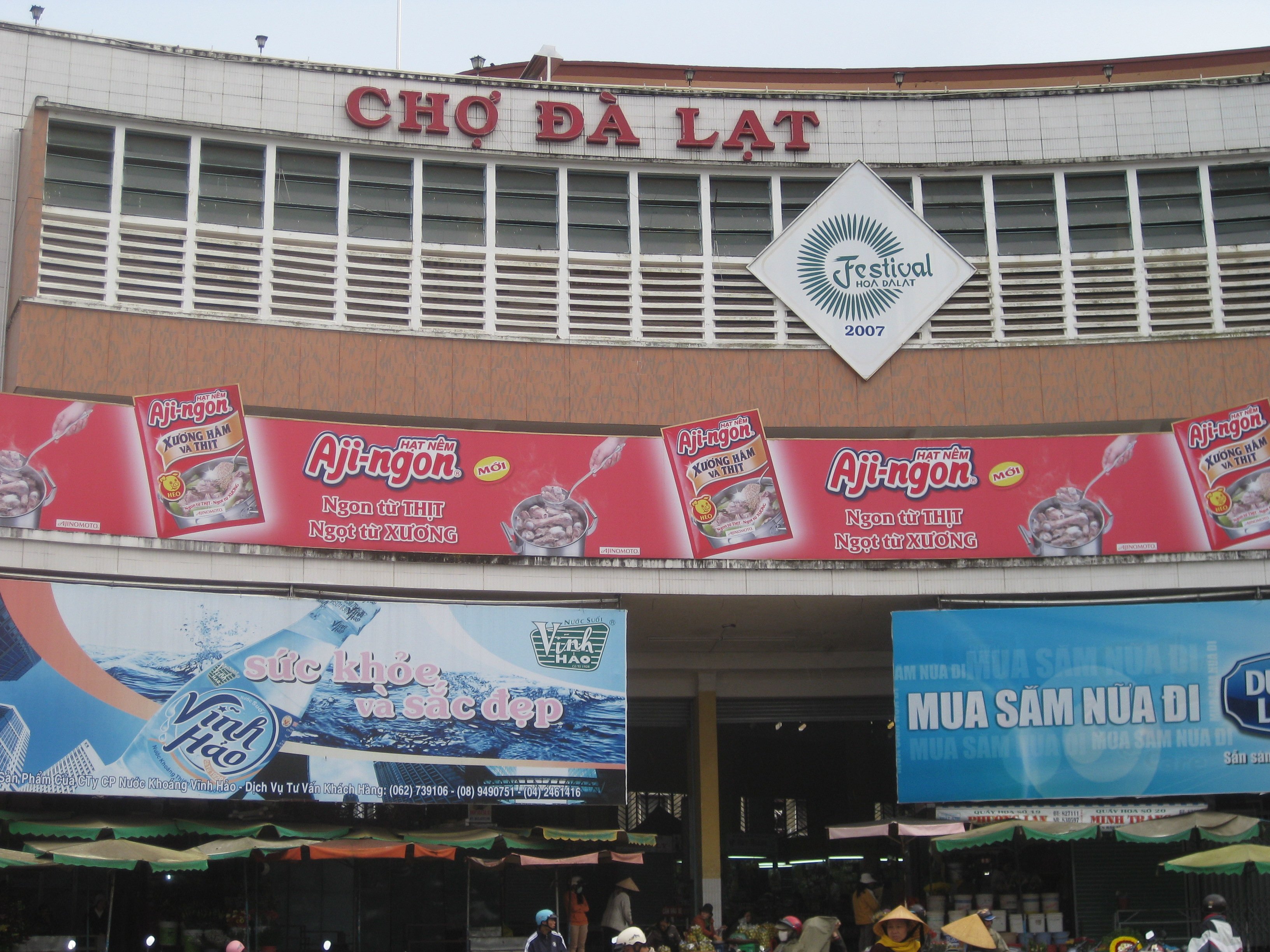 Dalat central market